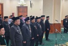Khofifah Lantik 6 Pejabat Baru, Iwan Pimpin Bappeda Jatim dan Aftabuddin ke ESDM