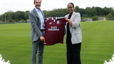 Aston Villa Pilih Visit Rwanda, Sponsor Besar yang Langsung Diserbu Kritik
