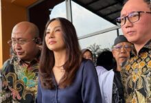 Ruben dan Sarwendah Sama-Sama Keras Soal Hak Asuh, Mediasi Jadi Penentu