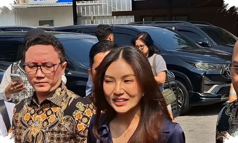 Sarwendah Hadir di Sidang Hak Asuh, Ruben Onsu Absen dan Pilih Diwakili Kuasa Hukum