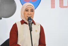 Komdigi Dukung HP Dibatasi di Sekolah, Ancaman Digital ke Anak Dinilai Nyata