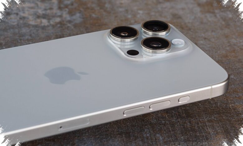 iPhone 17 Pro Max Tak Sekadar Mahal, Tiga Kamera 48 MP Bidik Kreator TikTok