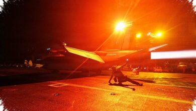 Enam Malam Serangan AS-Iran Membara, Selat Hormuz Kian Menjadi Taruhan