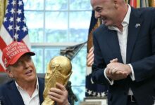 Trofi Piala Dunia 2026 Hanya Satu, Ini Alasan Koper Louis Vuitton Menjaganya