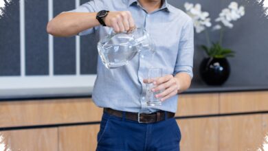Jarang Minum Bukan Sekadar Haus, Batu dan Infeksi Bisa Perlahan Membebani Ginjal