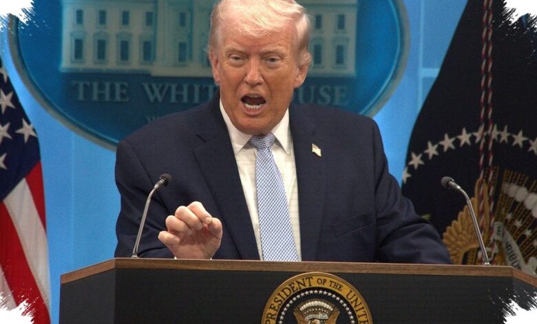 Trump Ancam Cabut Izin NBC dan ABC, Padahal FCC Tak Bisa Bertindak Sepihak