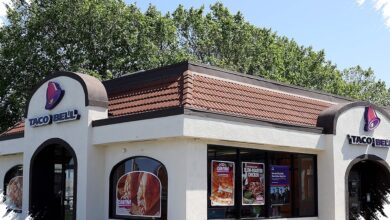 Wabah Parasit Picu 1.645 Kasus, Taco Bell Tarik Selada di 5 Negara Bagian AS