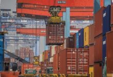 9 Importir Terima Rp1,31 Miliar, Utang Lama Rp327 Juta Masih Belum Ditagih
