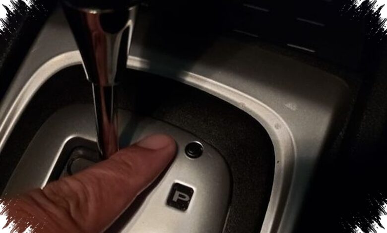 Shift Lock Mobil Matik Bisa Jadi Penolong Parkir Paralel, Begini Fungsinya
