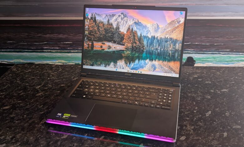 MSI Raider 16 Max HX Bawa Daya 300 Watt, Laptop Rp60 Jutaan untuk Menantang Desktop
