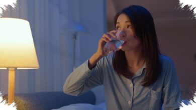 Minum Air Tengah Malam Tak Merusak Ginjal, tetapi Bisa Membuat Tidur Berantakan