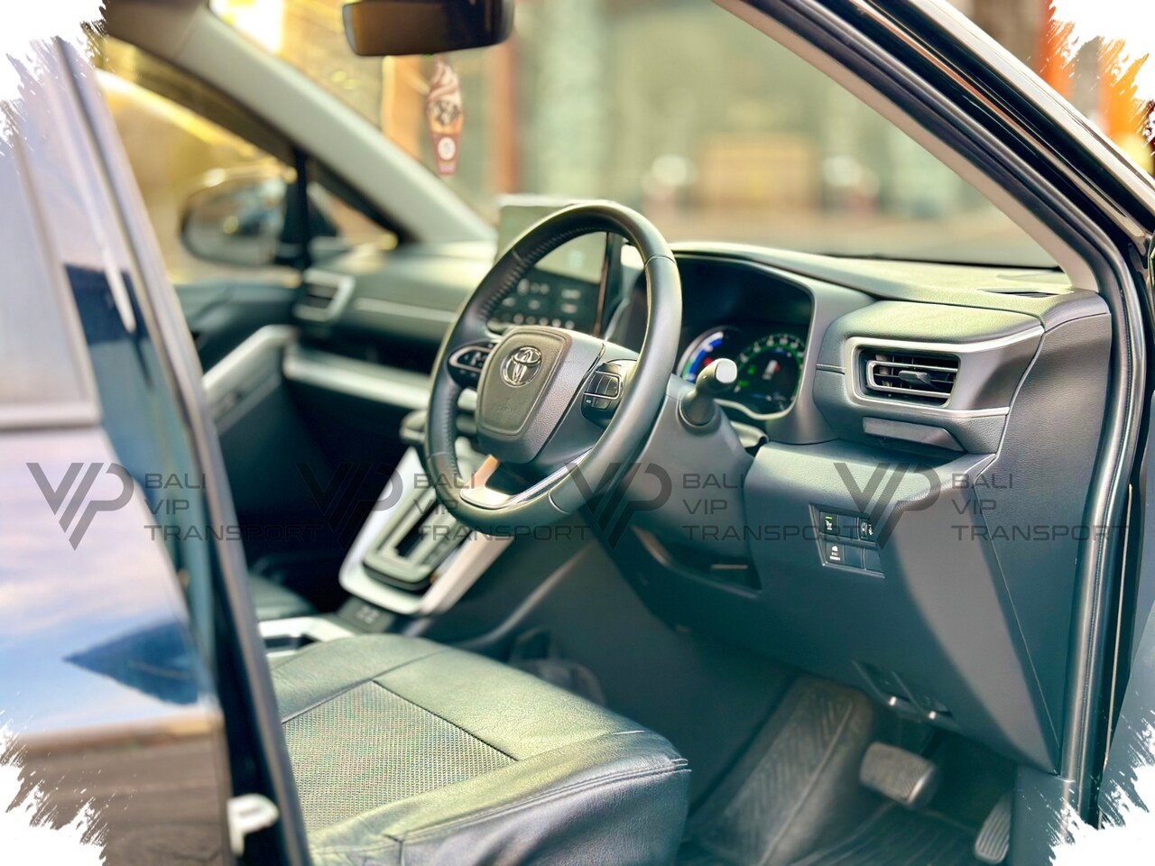 Toyota Innova Zenix Facelift Terendus, Kabin Lebih Mewah Jadi Fokus Utama