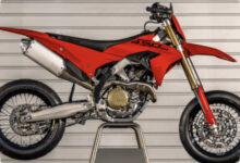 Ducati Desmo450 SM Bawa Mesin Desmo untuk Mengusik Formula KTM 450 SMR