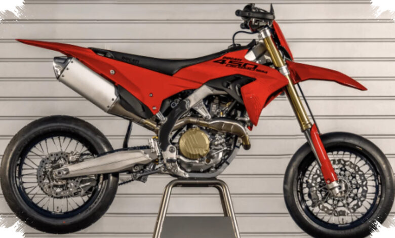 Ducati Desmo450 SM Bawa Mesin Desmo untuk Mengusik Formula KTM 450 SMR