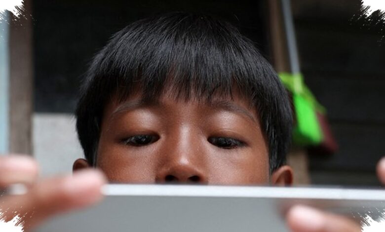 Larangan Internet bagi Anak di Bawah 16 Tahun Berisiko Hanya Menunda Masalah