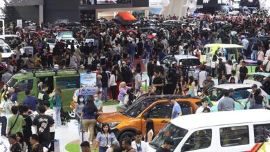 PHK Membayangi Pasar Kredit Mobil, Pembiayaan Kendaraan Menyusut 1,44%