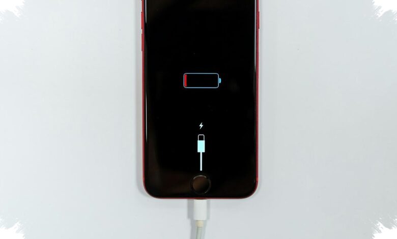 Eropa Siap Membalikkan Standar Smartphone, Baterai HP akan Lebih Mudah Diganti