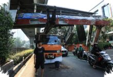 Dua Truk Tabrak Fasilitas Publik, Begini Batas Pengawasan Dishub DKI