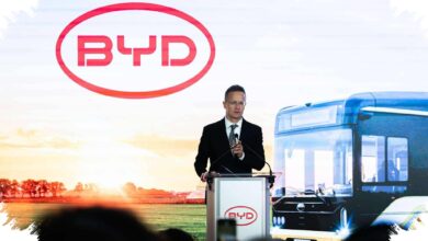 Peter Szijjarto Tinggalkan Parlemen, Ambil Peran Strategis di BYD untuk Ekspansi Eropa