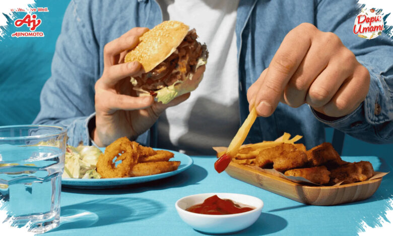 5 Kebiasaan Makan yang Terlihat Sepele, tetapi Bisa Mengganggu Kesehatan Jangka Panjang