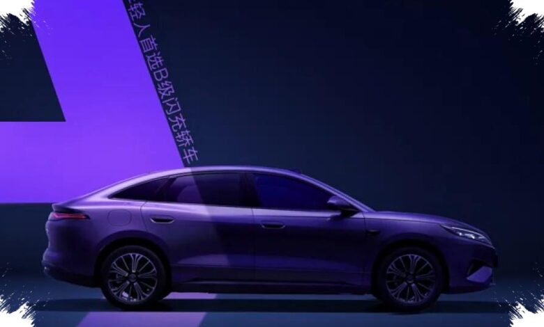 BYD Qin Max Usung 322 Tk dan Isi Baterai 9 Menit, Sedan Ini Bidik Konsumen Muda