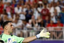 Argentina Gagal Pertahankan Gelar, Rencana Pensiun Emi Martinez Kini Tertunda