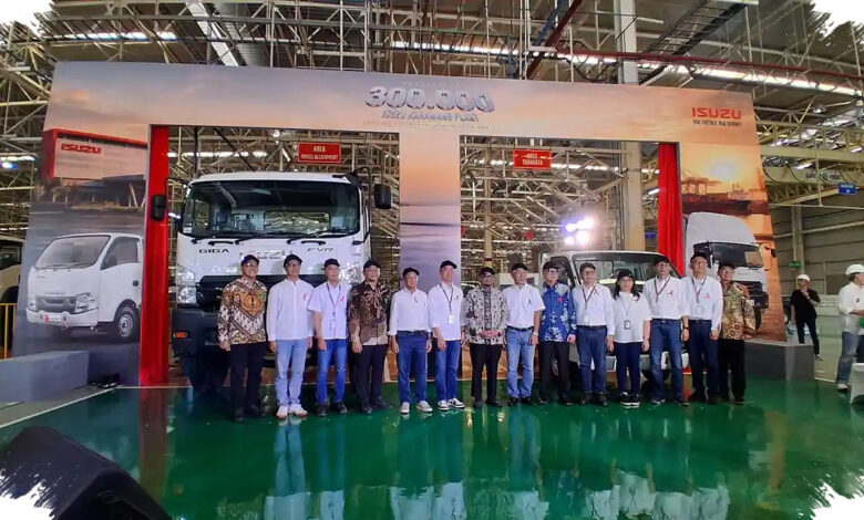 Isuzu Tembus 300 Ribu Unit, Karawang Kini Jadi Andalan Pasar Global