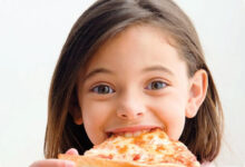 Dua Potong Pizza Bisa Mendekati Batas Lemak Jenuh Harian, Ini Risikonya