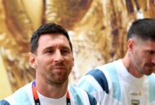 Messi Pulang ke Rosario dengan Jet Pribadi, Pesan Warga Menunggu Sejak Subuh