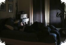5 Dampak Main HP Sebelum Tidur, Bukan Cuma Insomnia yang Mengintai Tubuh