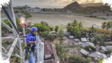 XLSMART Kantongi 700 MHz dan 2,6 GHz, Sinyal Pelosok hingga Kota Jadi Taruhan