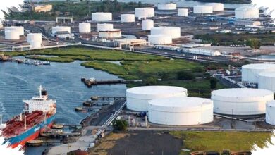 Brent Tembus US$94 setelah 11 Malam Serangan AS, Jalur Minyak Arab Saudi Terancam