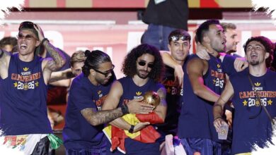 3 Berita Bola Terpopuler, Lagu Cucurella di Parade Spanyol Disorot Argentina