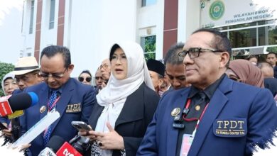 Eksepsi Dokter Tifa Dikabulkan, Dakwaan Ijazah Jokowi Batal Demi Hukum